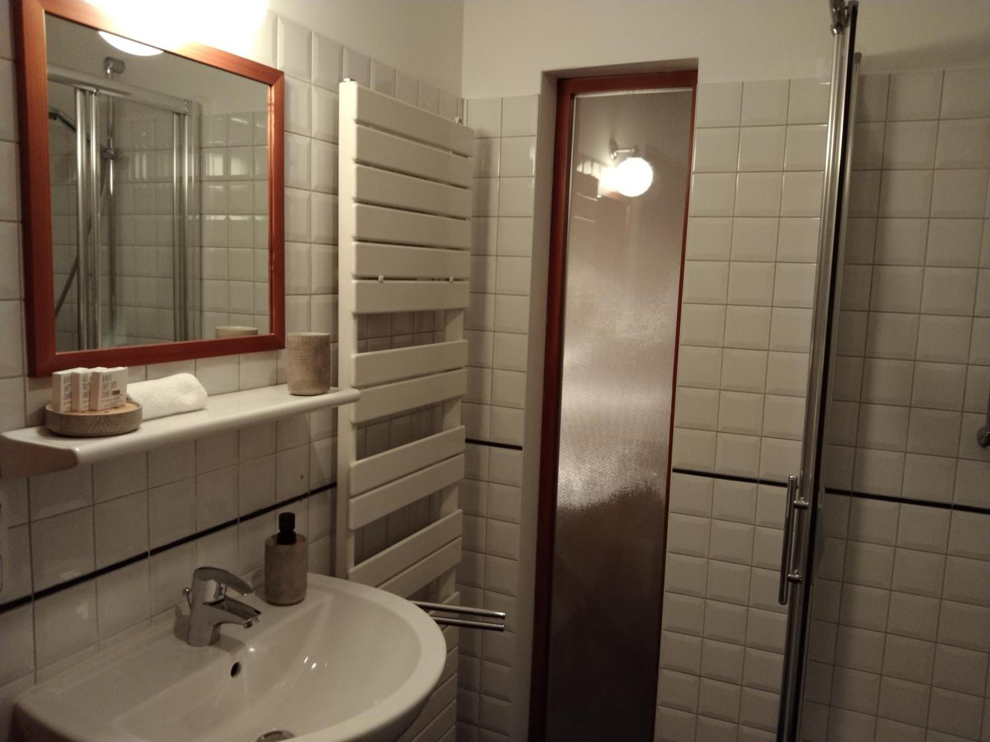 Arte Vida Boutique Guesthouse Salzburgo Habitación foto